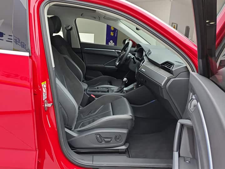 Фото 4 - Audi Q3 Sportback