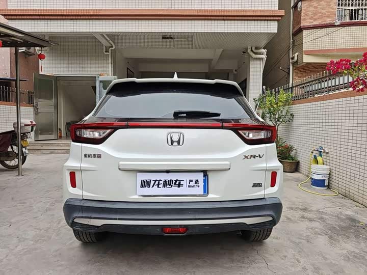 Фото 8 - Honda XR-V