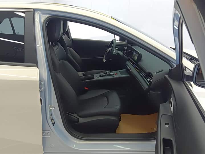 Фото 8 - GAC Trumpchi Empow R