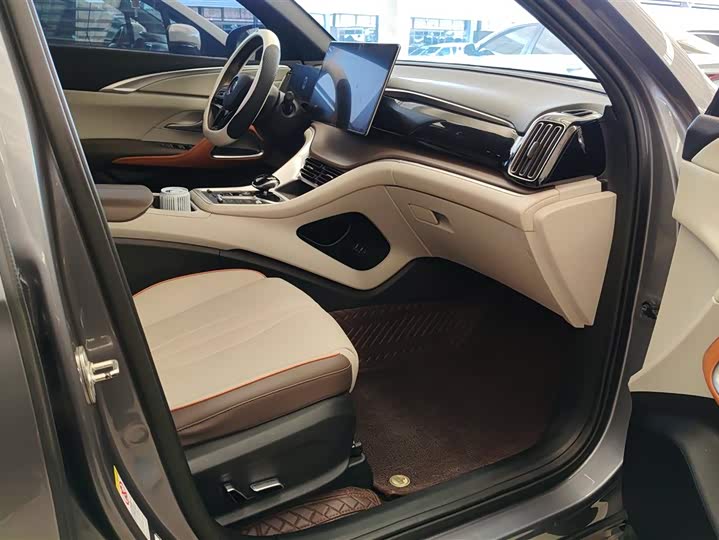 Фото 8 - BYD Song Pro Hybrid