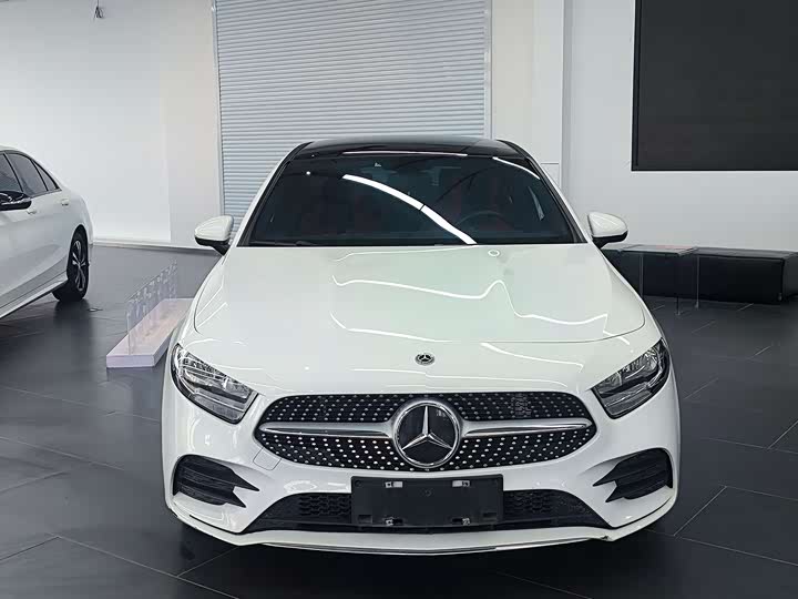 Фото 2 - Mercedes-Benz A-Class