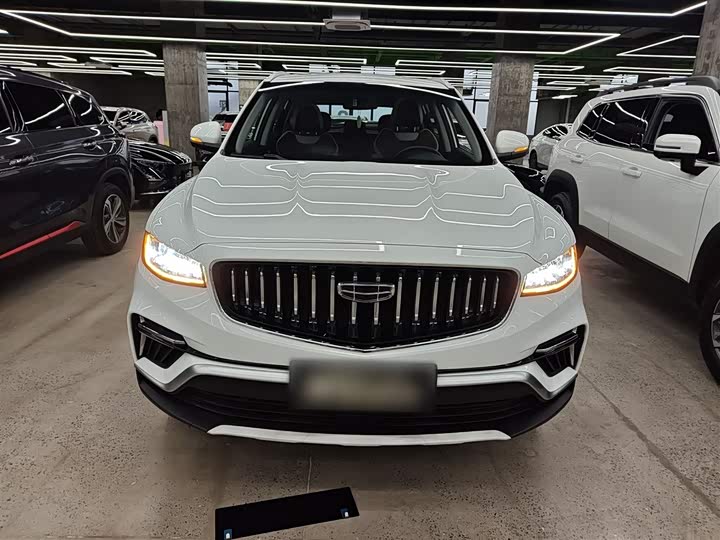 Фото 3 - Geely Atlas