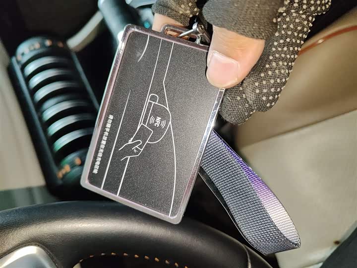 Фото 9 - BYD Yuan Plus