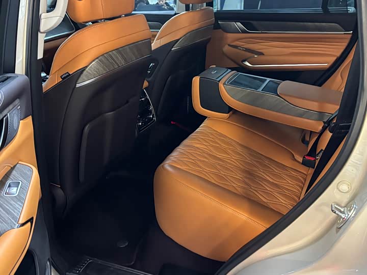 Фото 4 - Tank 500