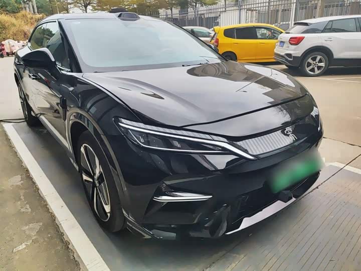 Фото 4 - BYD Song L