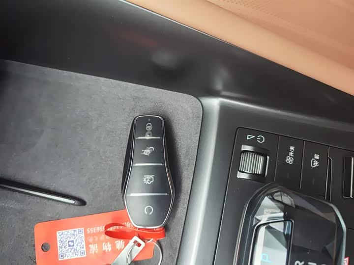 Фото 9 - BYD Song L