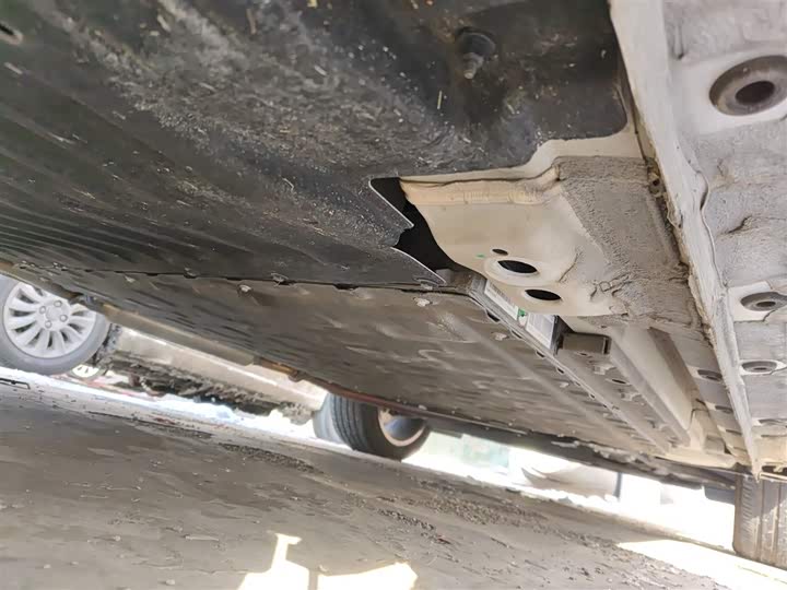 Фото 4 - Geely Galaxy L7