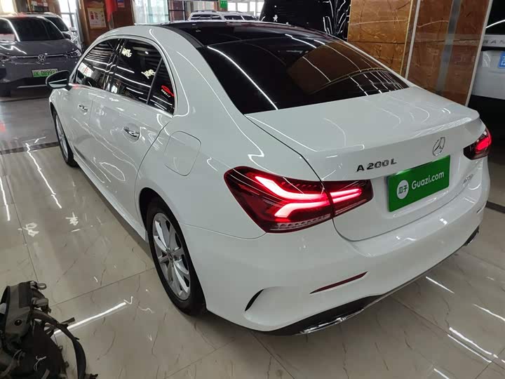 Фото 5 - Mercedes-Benz A-Class