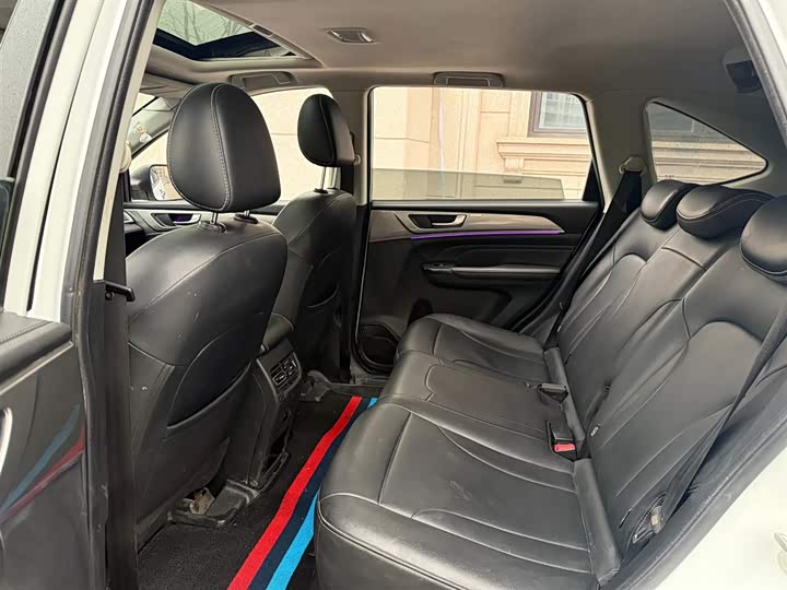 Фото 5 - Haval M6