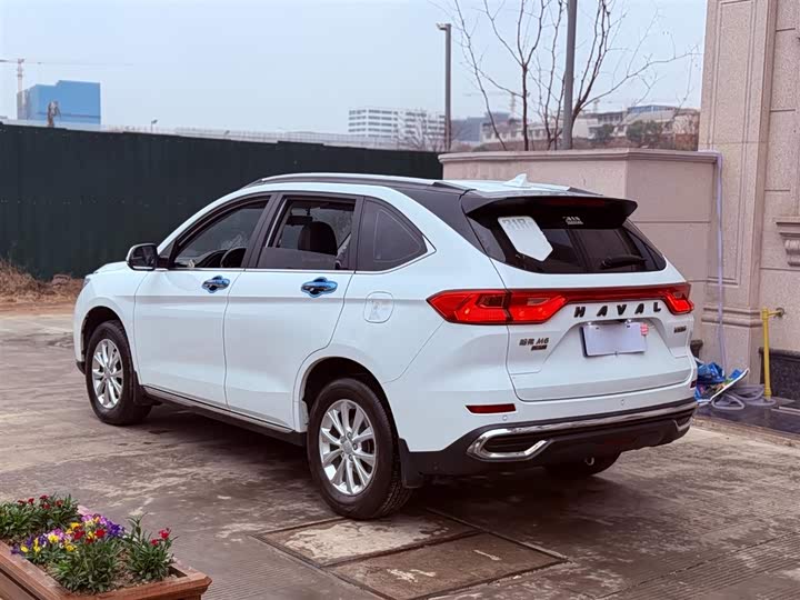 Фото 8 - Haval M6