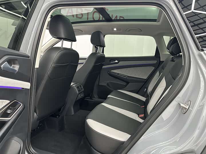 Фото 5 - Jetta VS7