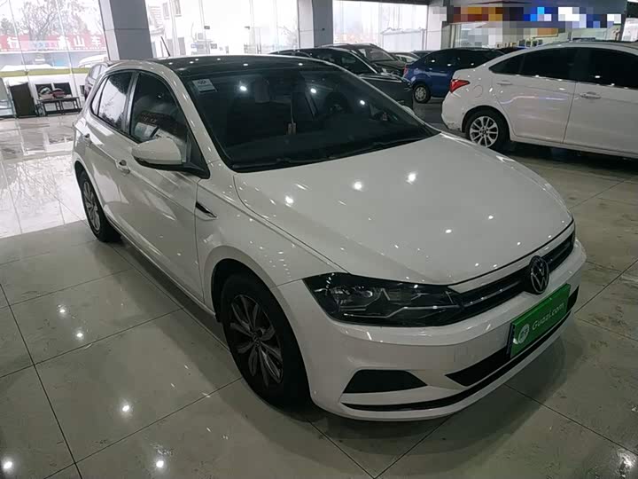 Фото 4 - Volkswagen Polo