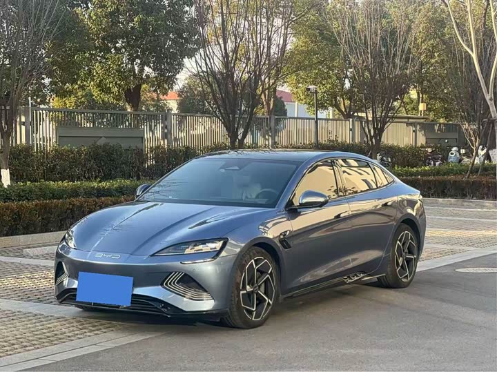 Фото 1 - BYD Seal