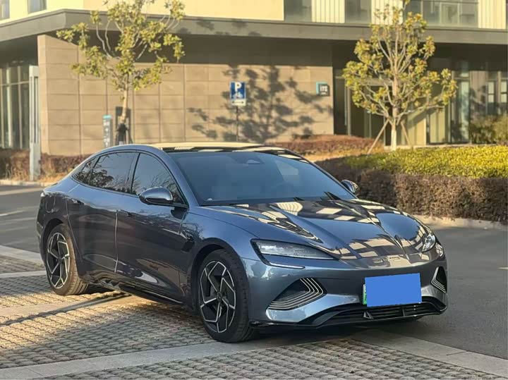 Фото 3 - BYD Seal