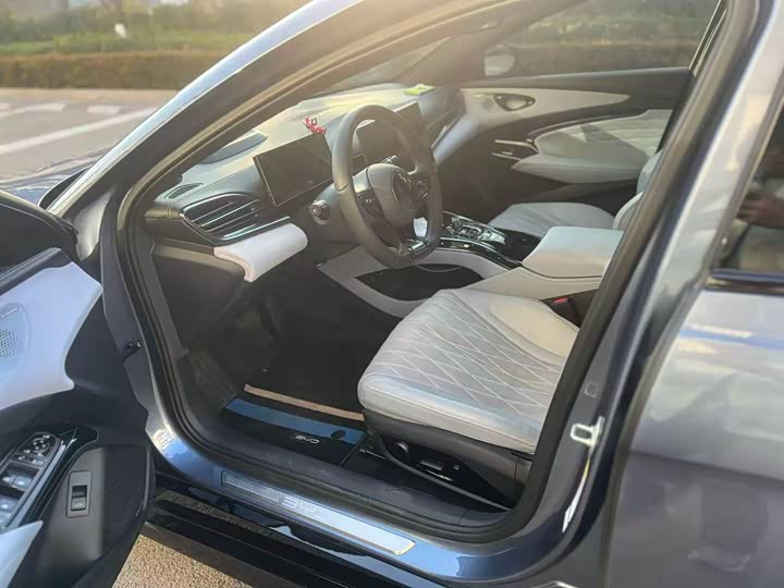 Фото 7 - BYD Seal