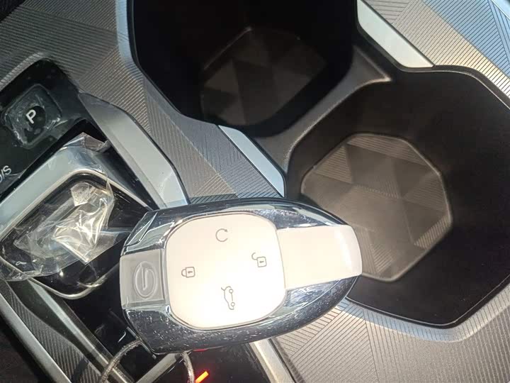 Фото 9 - GAC Trumpchi GS3