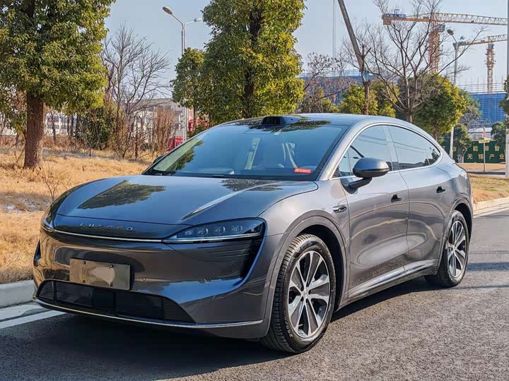 Фото 1 - Luxeed R7