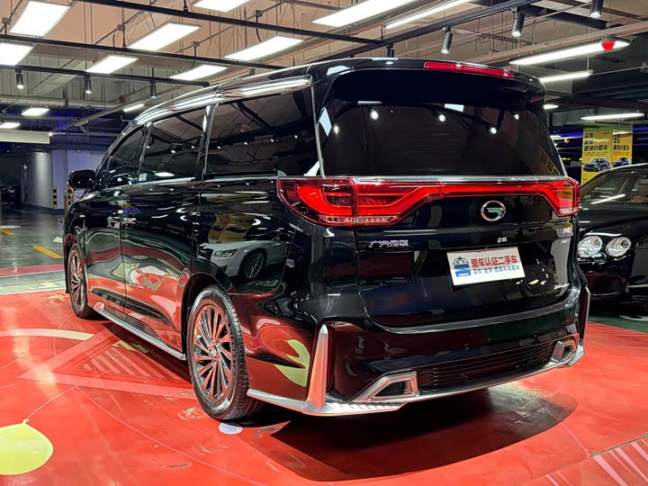 Фото 8 - GAC Trumpchi M8