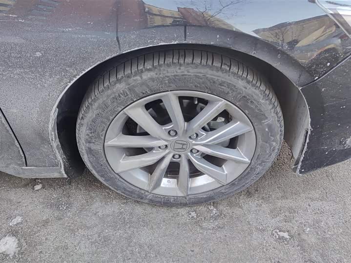 Фото 6 - Honda Accord