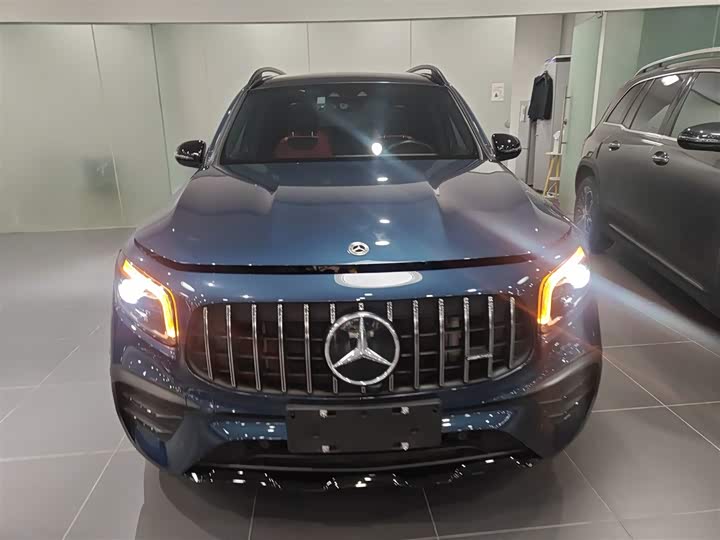 Фото 3 - Mercedes-Benz GLB-Class AMG