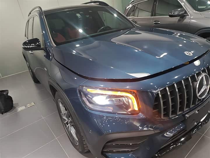 Фото 4 - Mercedes-Benz GLB-Class AMG