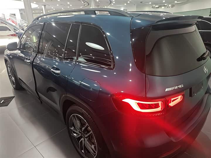 Фото 5 - Mercedes-Benz GLB-Class AMG