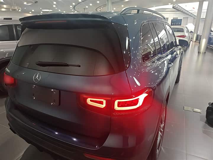 Фото 6 - Mercedes-Benz GLB-Class AMG