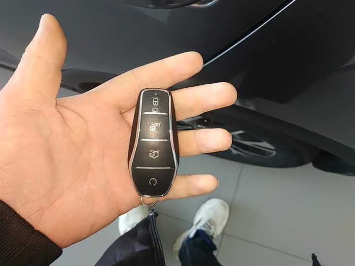 Фото 9 - BYD Song Pro Hybrid