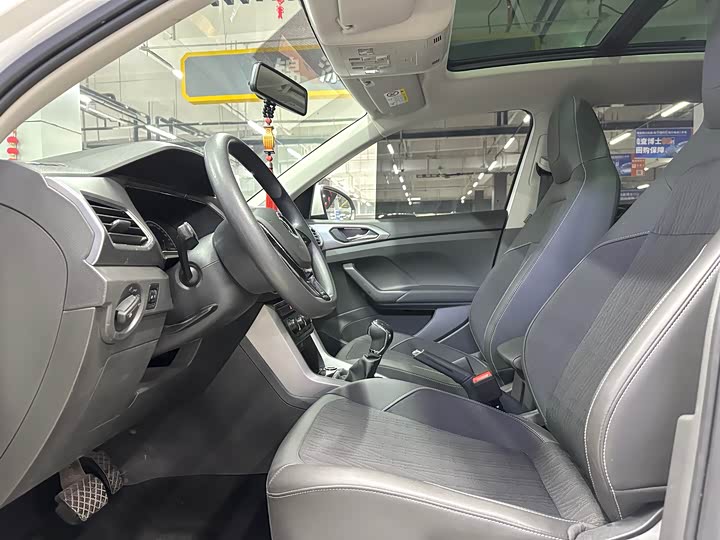 Фото 3 - Volkswagen T-Cross