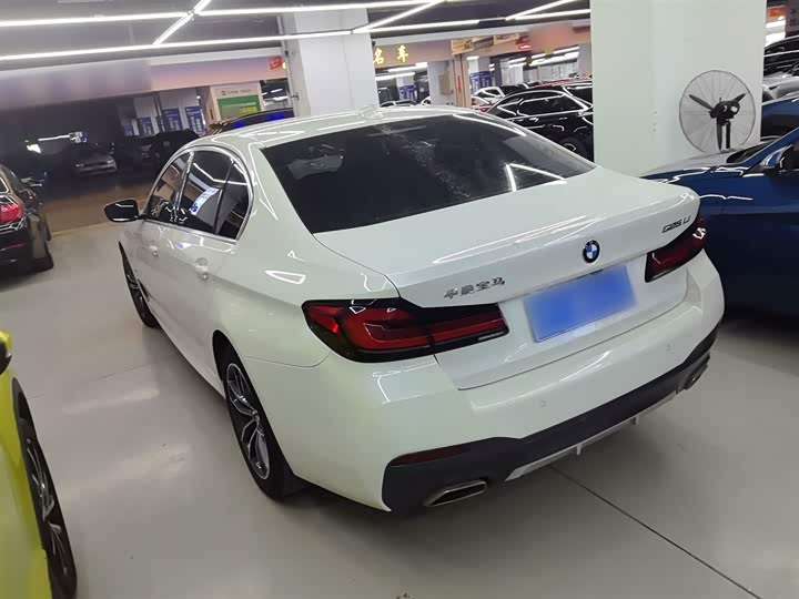 Фото 5 - BMW 5 Series