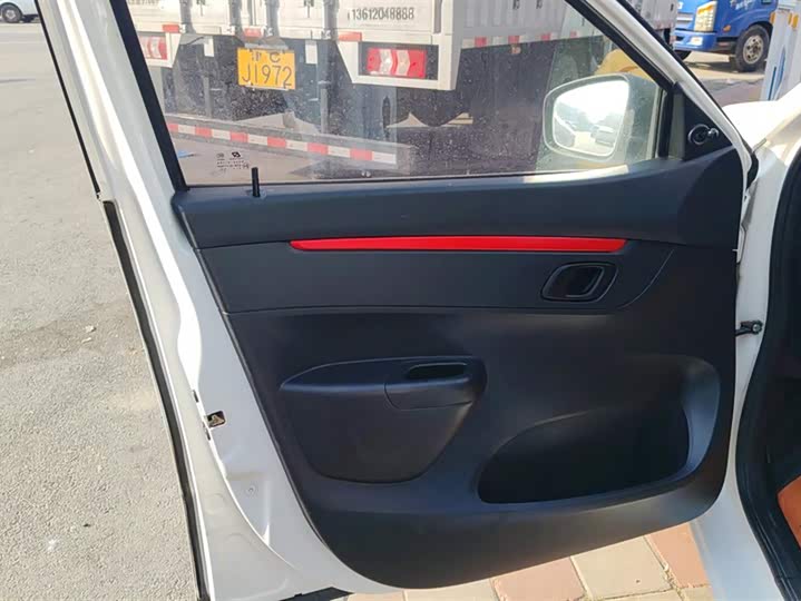 Фото 7 - Dongfeng Nammi Nano EX1 Pro