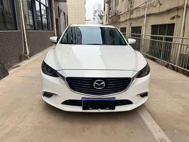 Фото 2 - Mazda Atenza