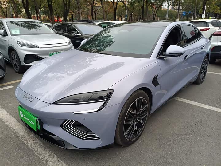 Фото 2 - BYD Seal