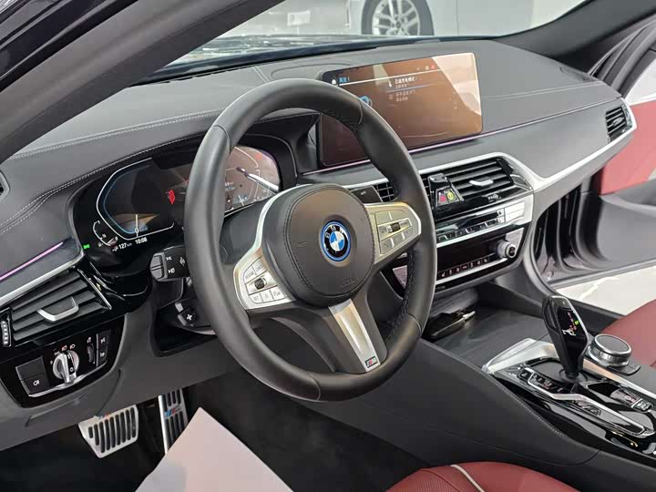 Фото 7 - BMW 5 Series Hybrid