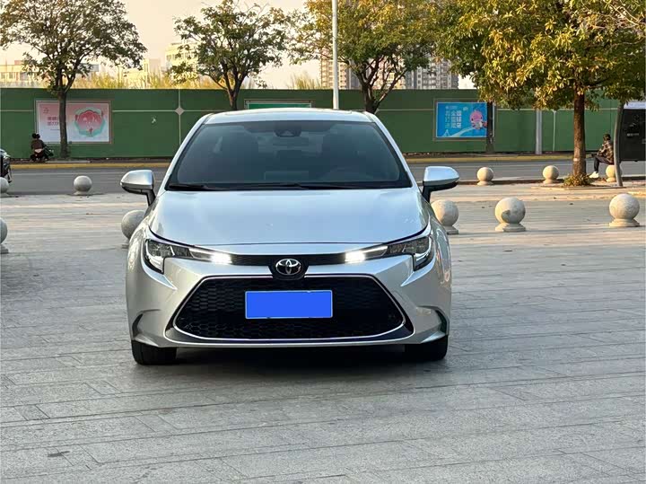 Фото 2 - Toyota Levin