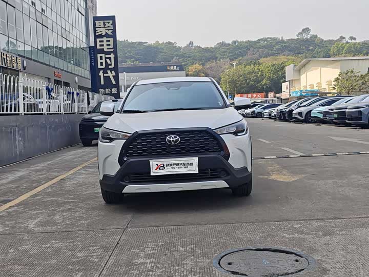 Фото 3 - Toyota Corolla Cross