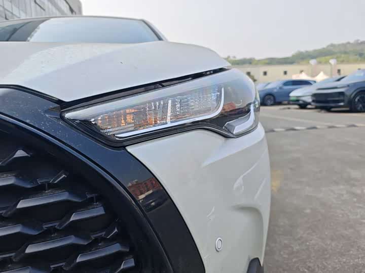 Фото 4 - Toyota Corolla Cross