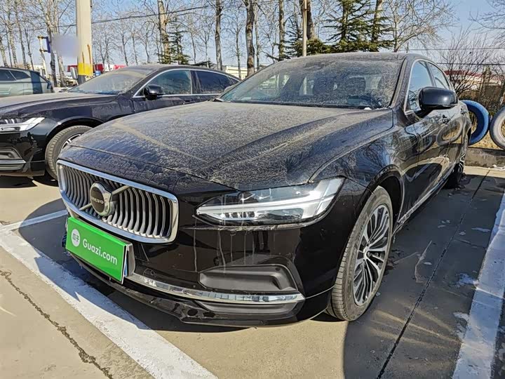 Фото 1 - Volvo S90