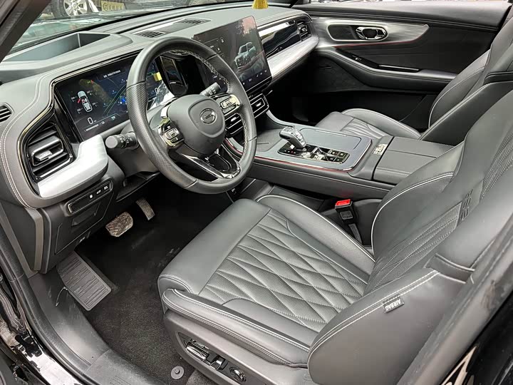 Фото 9 - GAC Trumpchi GS8