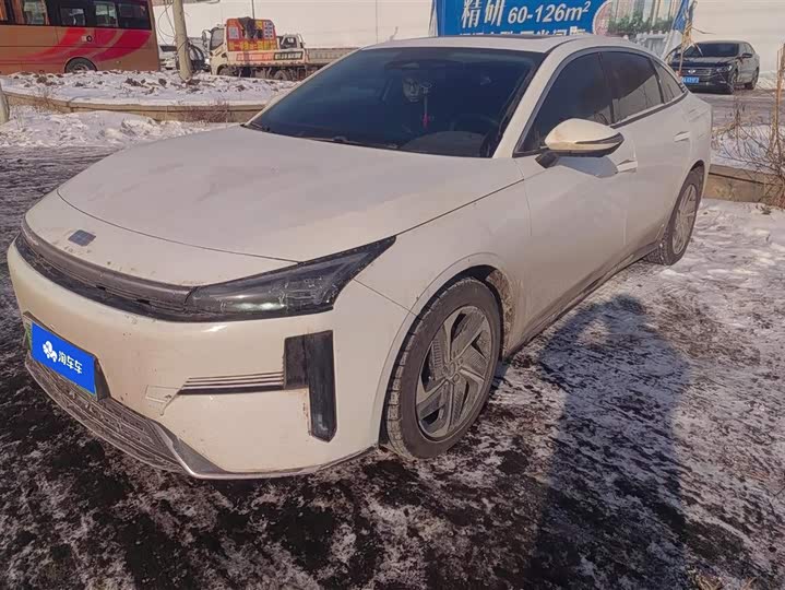 Фото 1 - Geely Galaxy L6