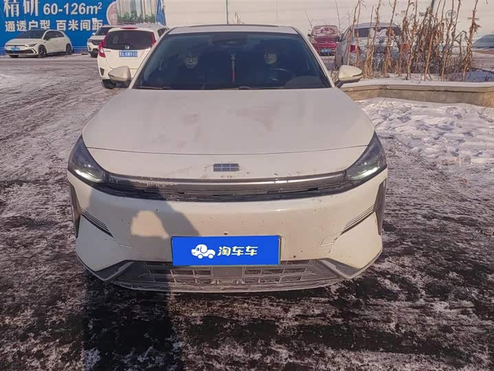 Фото 2 - Geely Galaxy L6