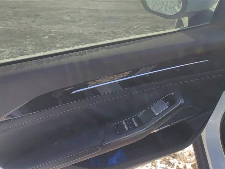 Фото 6 - Geely Galaxy L6