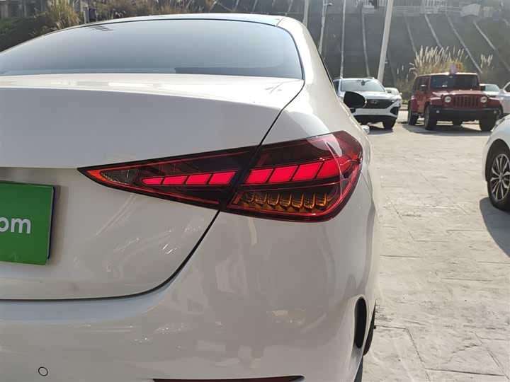 Фото 8 - Mercedes-Benz C-Class