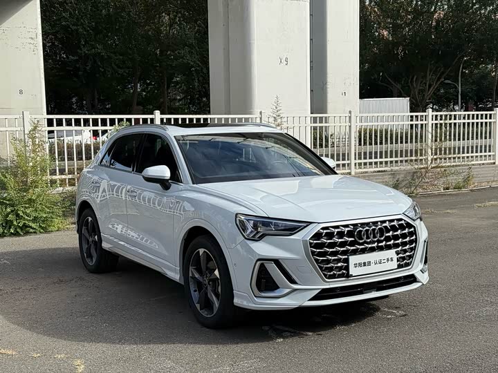 Фото 3 - Audi Q3