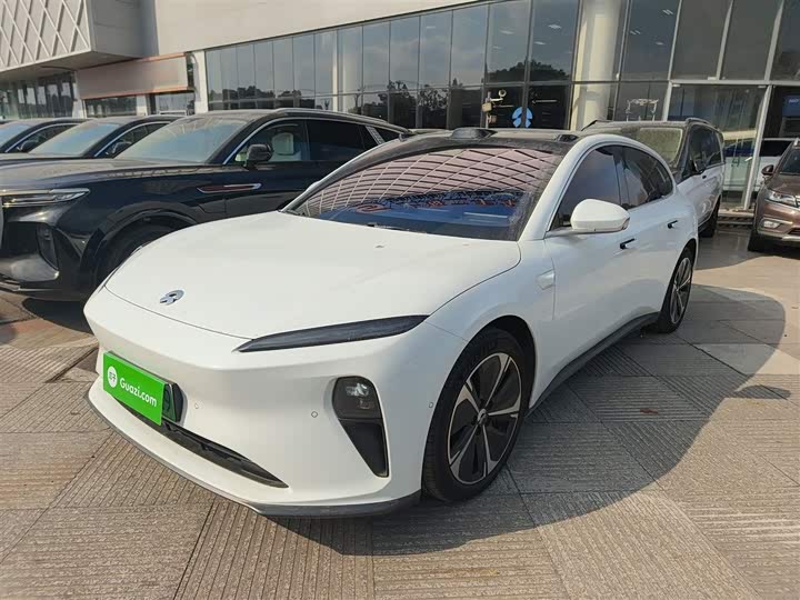 Фото 1 - Nio ET5T