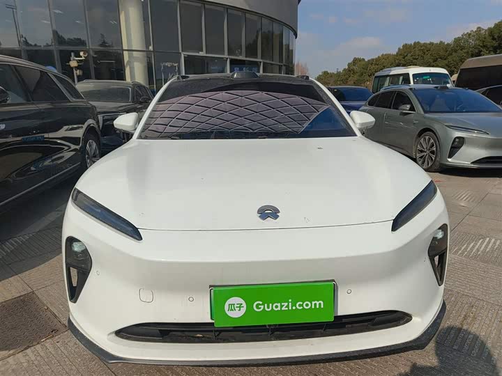 Фото 3 - Nio ET5T