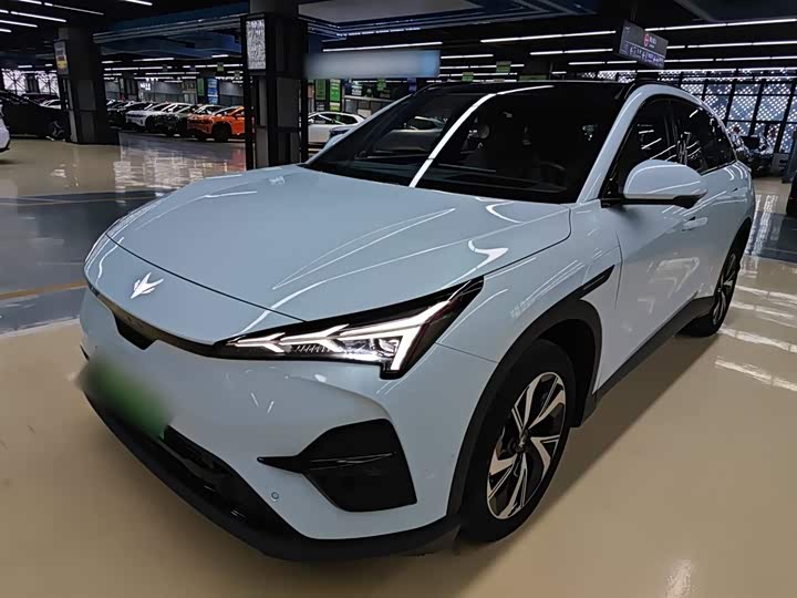 Фото 2 - BAIC Arcfox Alpha T5