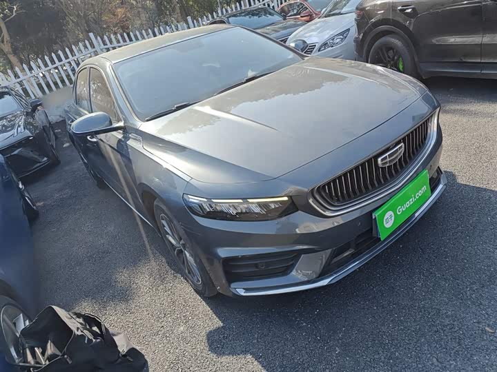 Фото 4 - Geely Preface