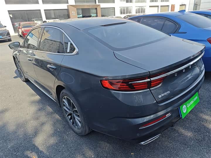 Фото 5 - Geely Preface