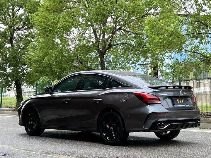 Фото 6 - MG Motor 5 Scorpio